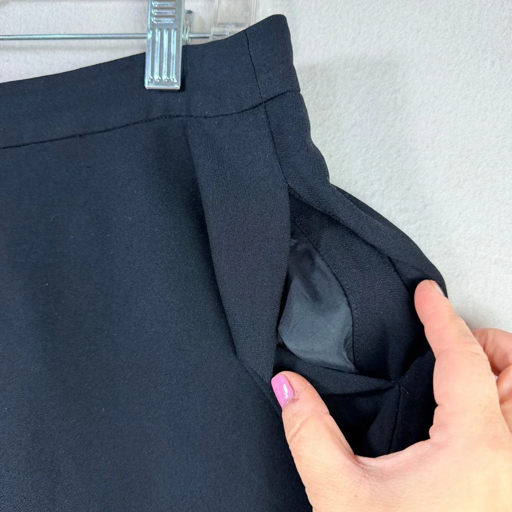Wilfred Aritzia Black A-Line Mini Skirt Size 6‎ Side Pockets Japanese Fabric